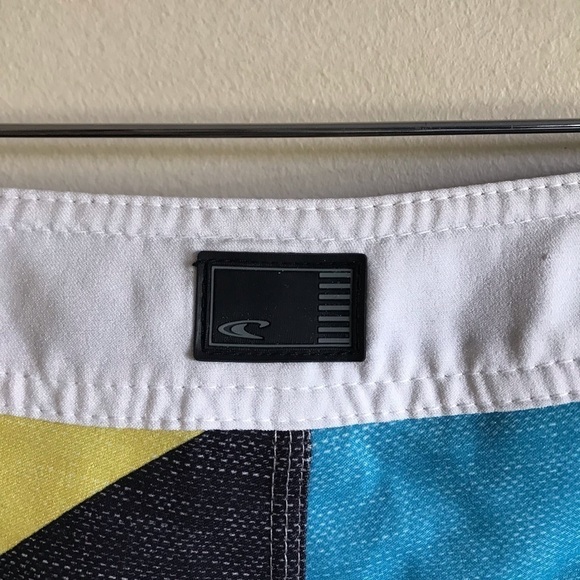 O’Neill Hybrid Board Swim Shorts Blue Yellow White Size 34 - Picture 7 of 10